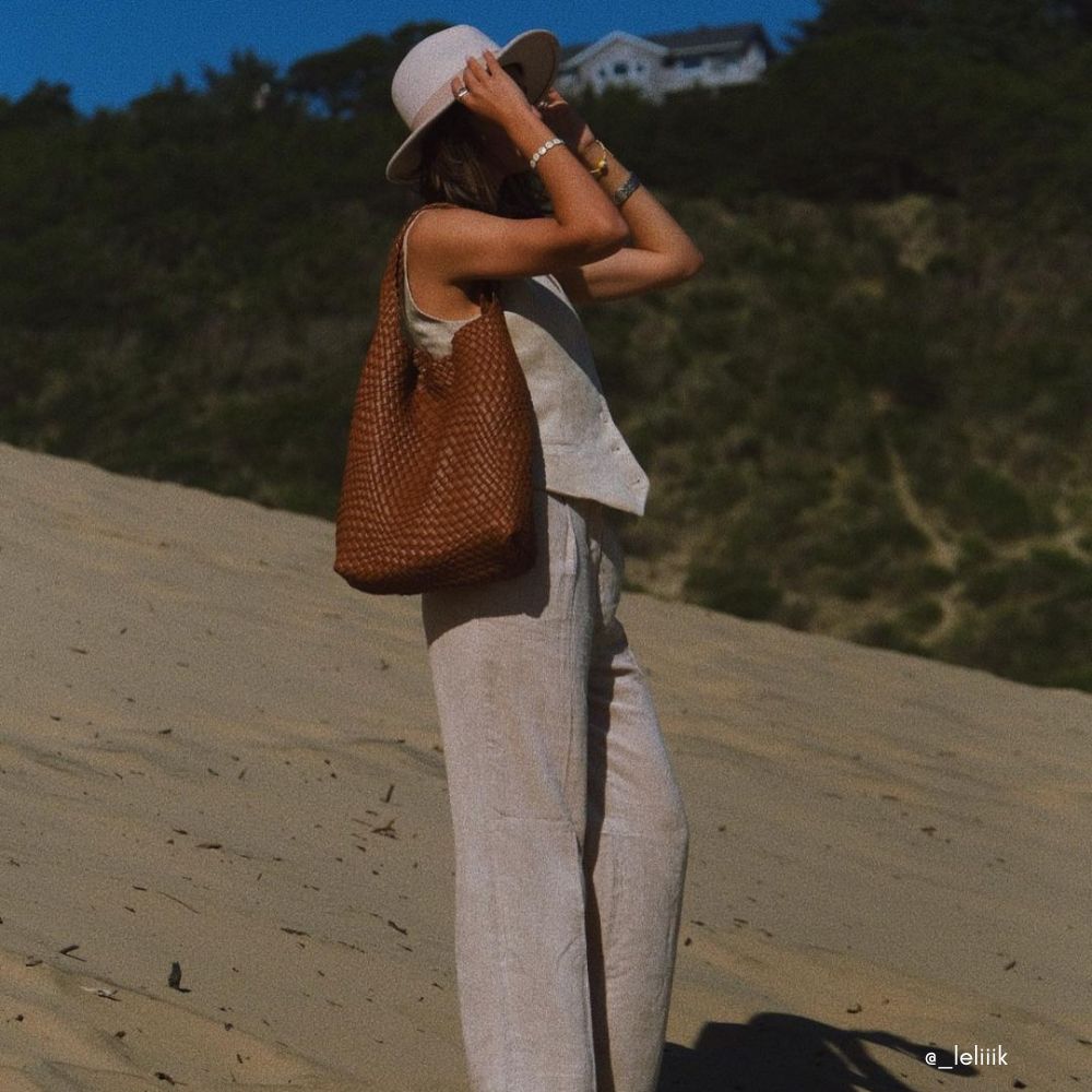 Melie Bianco Saddle Johanna Large Recycled Vegan Leather Shoulder Bag |Melie Bianco